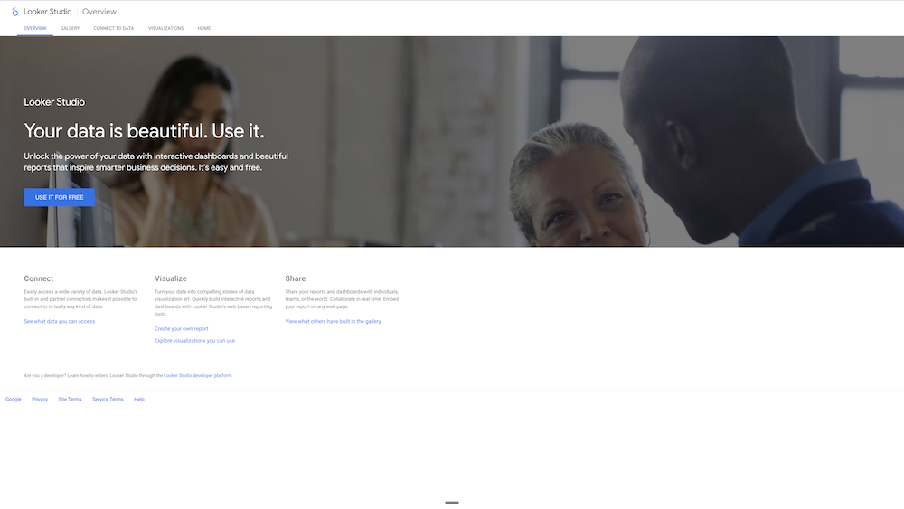 Looker Studio custom SEO dashboard